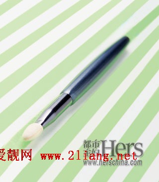 画彩妆需要什么工具？美妆必备精致化妆彩妆工具-3